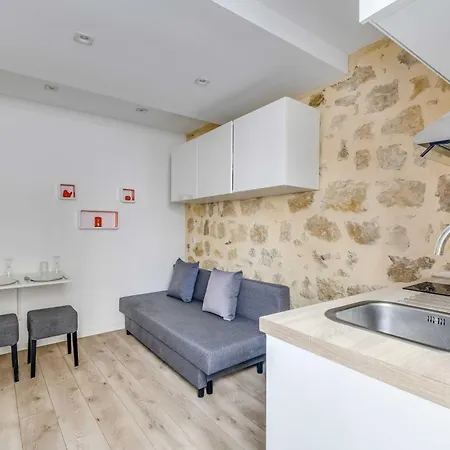 Cozy With Balcony 2p - 18e * باريس